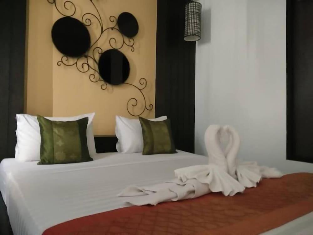 Amber Residence Phuket Eksteriør billede