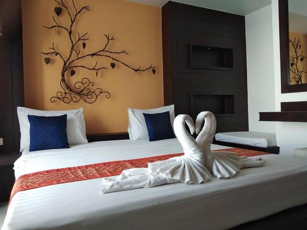 Amber Residence Phuket Eksteriør billede